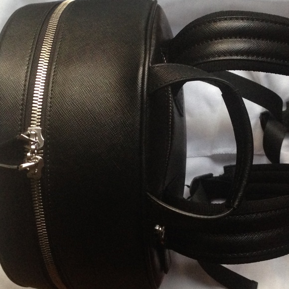 **SOLD** Montblanc Sartorial Collection Leather Backpack - Picture 4 of 6